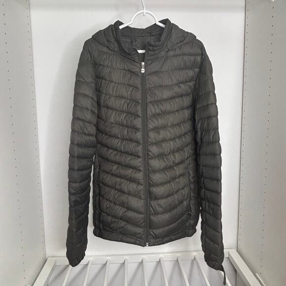 Black Lightweight Hooded Puffer Jacket Men’s XL Quilted Packable Nylon Coat - Picture 2 of 6